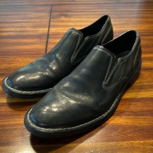 Cole haan black leather slip on shoe loafer size 10